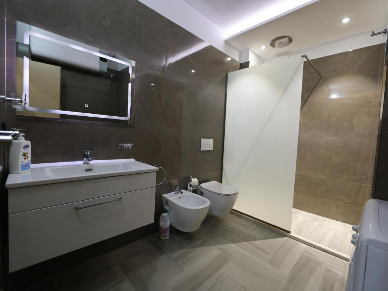 Sea View Apartments Драч Екстериор снимка
