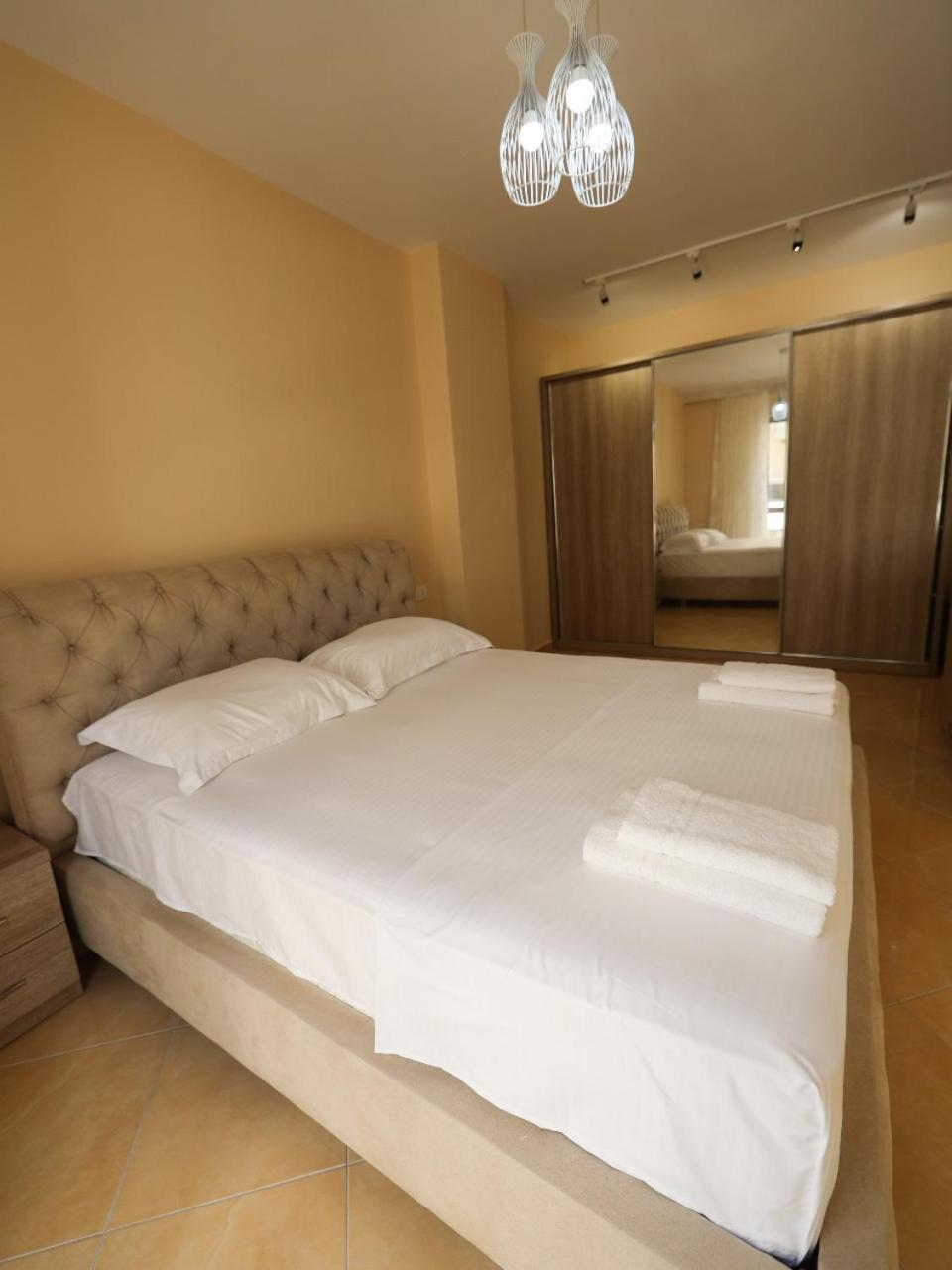 Sea View Apartments Драч Екстериор снимка