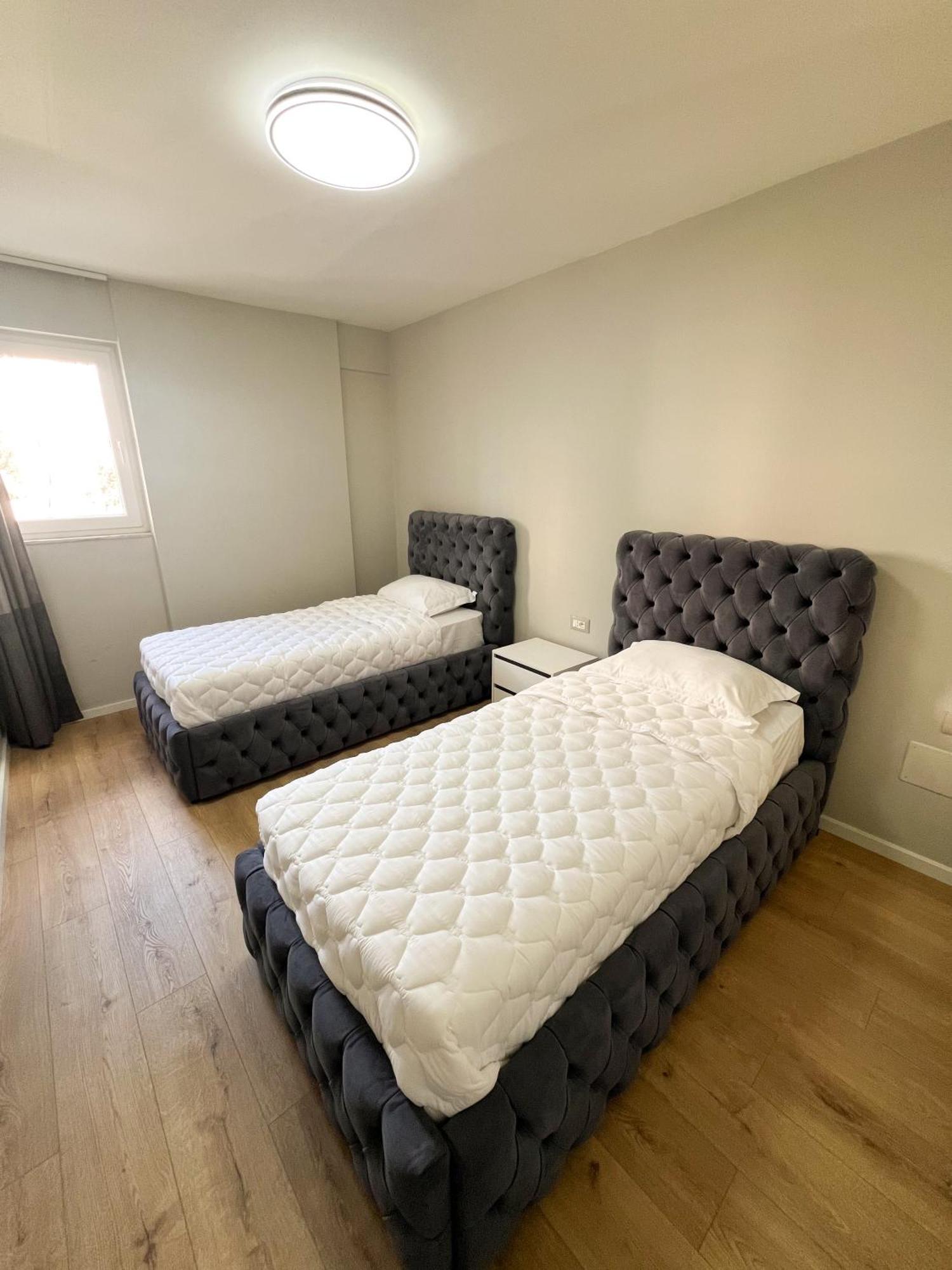Sea View Apartments Драч Екстериор снимка